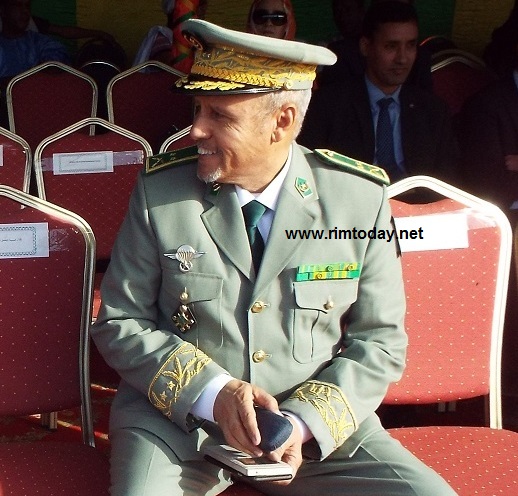 اللواء المختار ولد بله مدير التجمع العام لامن الطرق