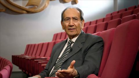 د. فاروق القاسم العالم الجيولوجي العراقي الأصل النرويجي الجنسية.