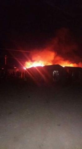 صورة من حريق سوق تمبدغة