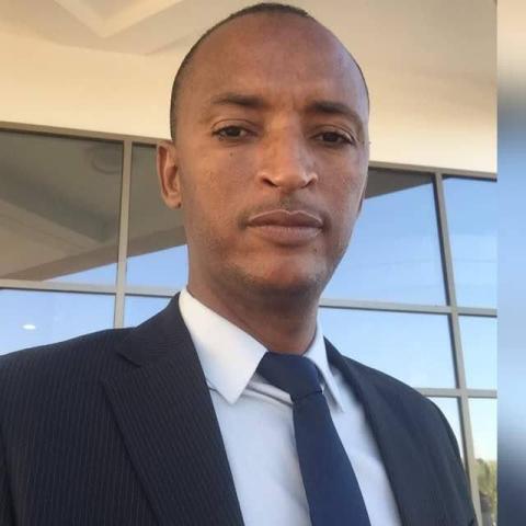 الكاتب الإعلامي الشيخ ولد أمحيميد