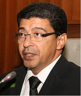رئيس الحزب الحاكم : سيدي محمد ولد محم