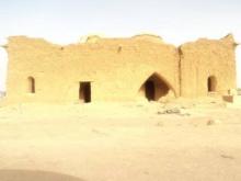 لا تزال بعض منازل أسرة الإمارة قائمة بمدينة أطار