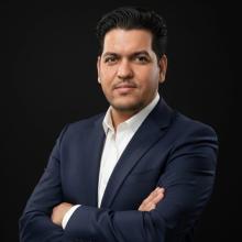 المصطفى ولد البو كاتب صحفي 